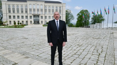 Müasir siyasi sistem Heydər Əliyevin adı ilə bağlıdır