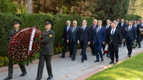 Dövlət Xidmətində Ulu Öndərin 100 illiyi qeyd edildi - FOTOLAR