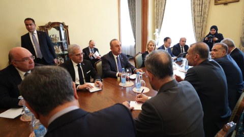 Türkiyə və İran XİN başçıları görüşdü