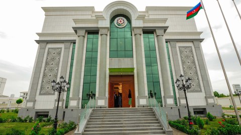 Azərbaycanın Türkmənistandakı səfirliyinin yeni binası açıldı
