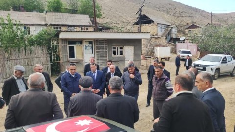 Gürzallar kəndində səyyar qəbul keçirilib - FOTO