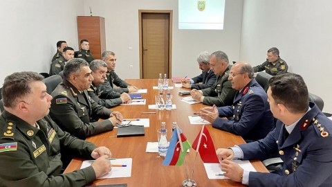 Türkiyəli general Bakıda danışıqlar apardı