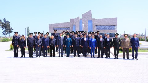 Neftçalada Ulu Öndərin 100 illiyinə həsr edilmiş dəyirmi masa - FOTO