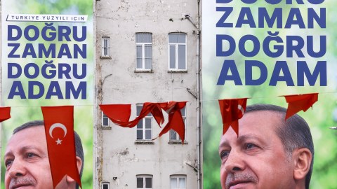 Ərdoğan qələbəyə doğru, müxalifət şokdadır - ŞƏRH