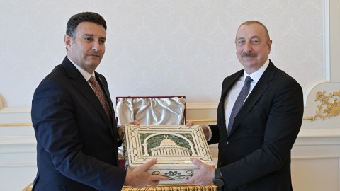 Prezident İordaniya parlamentinin spikerini qəbul edib - FOTO