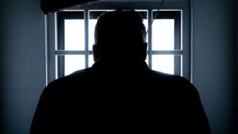Ömürlük məhkuma daha 18 il həbs cəzası verildi