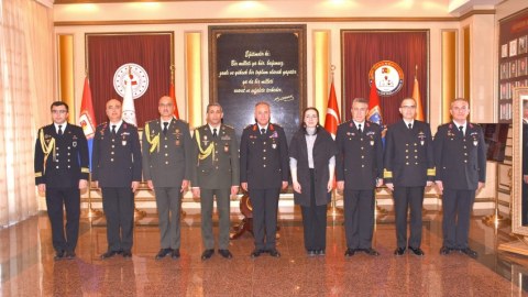 Türkiyədə təhsil alan azərbaycanlı hərbçilərin sayı artırıla bilər 