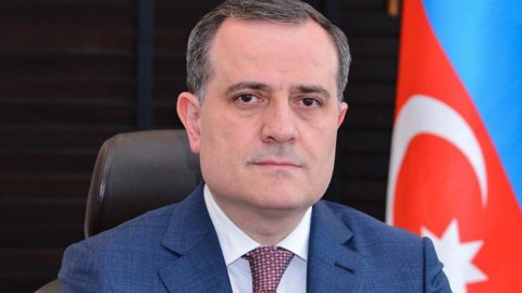 Ceyhun Bayramov Rusiyaya getdi - Mirzoyanla görüşəcək