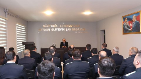 Kamran Əliyev rayon prokurorlarına TAPŞIRIQLAR VERDİ