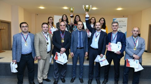 BMU-da spartakiadanın qalibləri mükafatlandırıldı - FOTOLAR