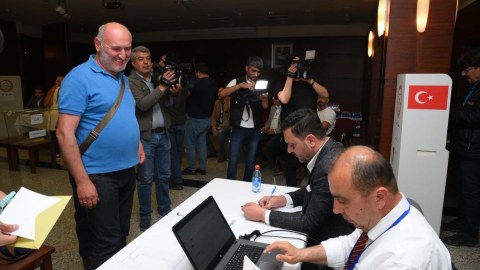 Naxçıvan və Gəncədə də səsvermə KEÇİRİLİR