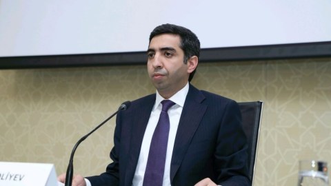 Yeni xidmətlər zərfinin təsdiqini gözləyirik - Zaur Əliyev