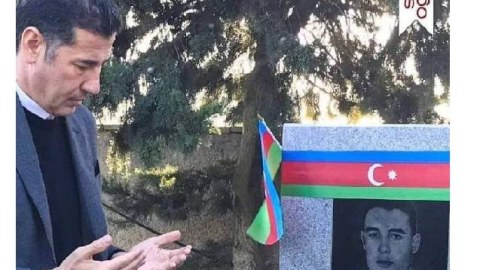 Sinan Oğan Mübariz İbrahimovun məzarı başında