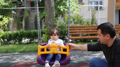 Bakıda növbəti abad həyət istifadəyə verilib - FOTOLAR