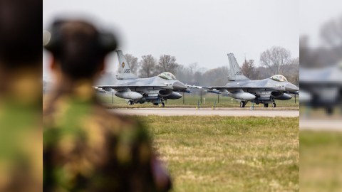 Ukraynaya əks-hücum üçün F-16 verilməyəcək