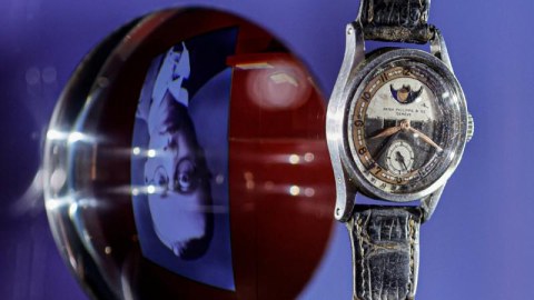 Sonuncu imperatorun saatı 5 milyon dollara satıldı