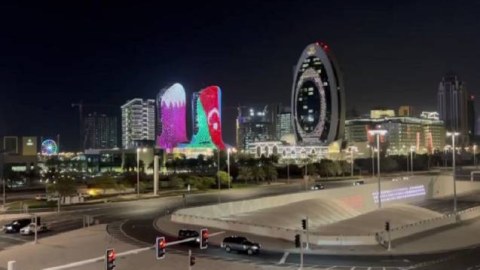 Dünyanın məşhur qüllələri Azərbaycan bayrağına büründü - FOTO