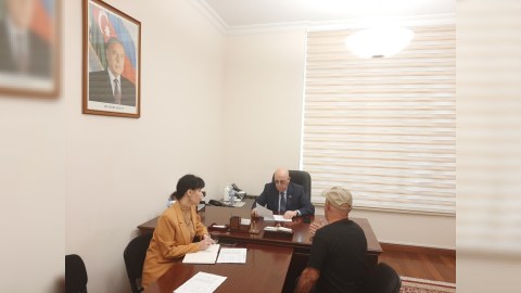 Əhliman Əmiraslanov Milli Məclisdə vətəndaşları qəbul edib - FOTO