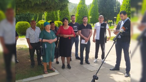 "Açıq mikrofon" Balakəndə quruldu - FOTOLAR