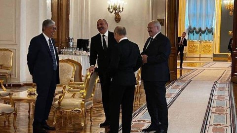 Moskvadakı görüşlər bu FOTOLARLA yadda qaldı