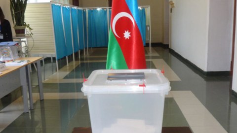 Azərbaycanda seçicilərin sayı AZALIB