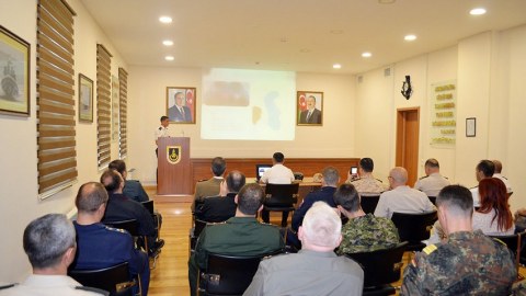 Attaşelər Hərbi Dəniz Qüvvələrində olublar