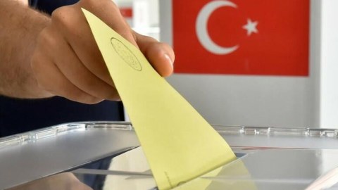 Türkiyədə səsvermə başa çatdı