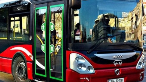 Paytaxtda 86 avtobus gecikir - Tıxaca görə