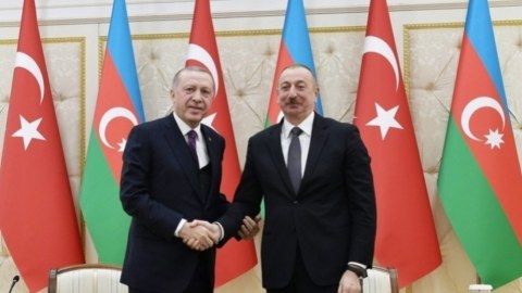 Ərdoğanın zəfərinə ilk təbrik qardaş Azərbaycandan gəldi - Türkiyə mediası