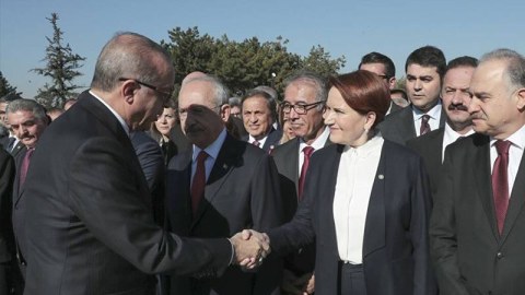 Akşener Ərdoğanı TƏBRİK ETDİ