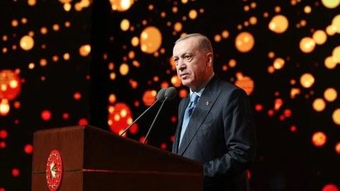 Türkiyə Prezidentinin qələbə çıxışı - VİDEO