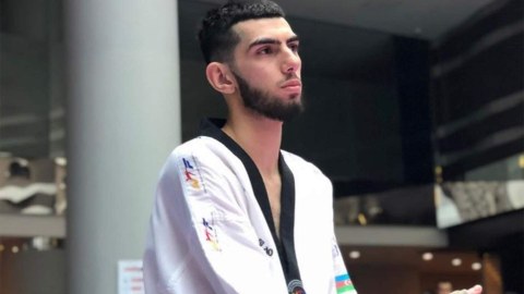 İdmançımız çinli rəqibinə uduzdu