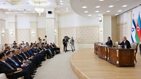 Yəhudi icmasının nümayəndələri bizimlə çiyin-çiyinə döyüşüb - Prezident