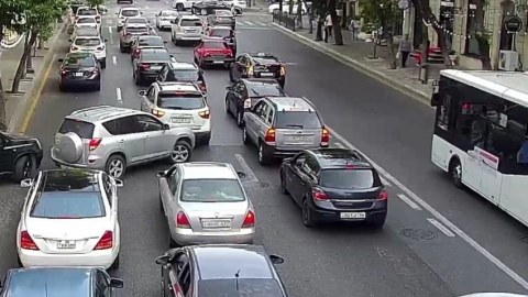 Hazırda tıxac olan yolların SİYAHISI