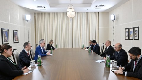 İlham Əliyev ABŞ rəsmisini qəbul edib