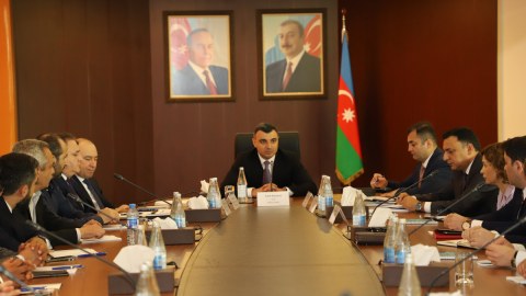 Taleh Kazımov sığorta agentlərini bir araya topladı