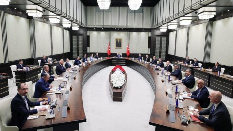 Ərdoğan köhnə komandasını sonuncu dəfə topladı