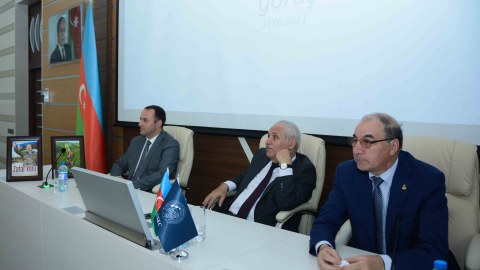 İqtisad Universitetinin məzunları 50 ildən sonra görüşdülər - FOTO