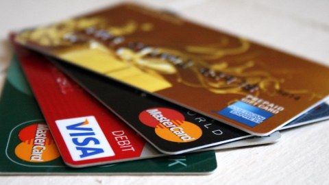 Vətəndaşın bank kartının hesabından pul oğurlandı