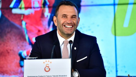"Qalatasaray" baş məşqçisi ilə 4 illik müqavilə imzalayacaq