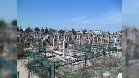 Ölülərin qızıl dişlərini oğurlayan dəstə ələ keçdi - FOTOLAR