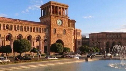 İrəvanda Azərbaycan tarixi-mədəni irsi tamamilə məhv edilib - Nazir