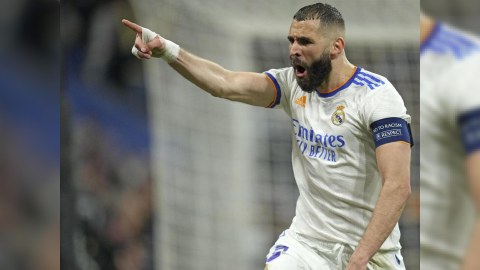 Benzema “Real”dan gedir