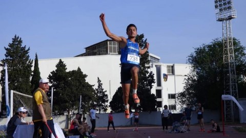 Atletika üzrə ölkə çempionatında REKORD
