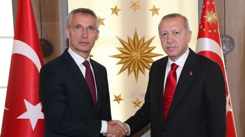 Ərdoğan Stoltenberqi qəbul etdi