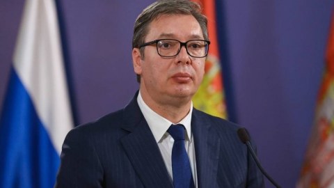 Hər gün 200 dəfə ölümlə təhdid olunuram - Vuçiç