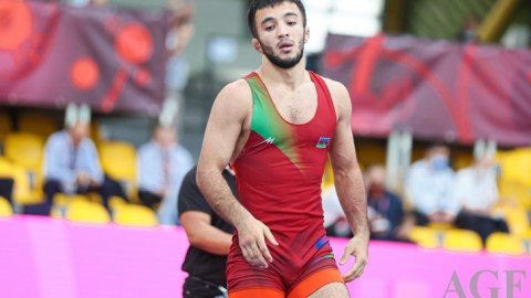 Güləşçilərimiz Bişkeşdə 4 medal qazandı 