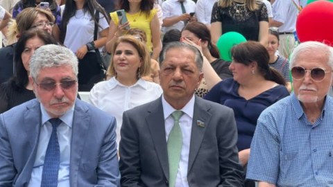 Deputatın “Türk Dünyası” kitabı təqdim olundu - FOTOLAR