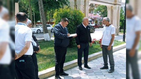 “Açıq mikrofon” aksiyası həftəlik işinə Zərdabda başladı - FOTOLAR