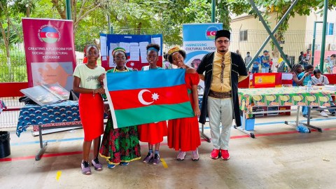 Luandadakı icmamız beynəlxalq festivalda ölkəmizi təmsil edib